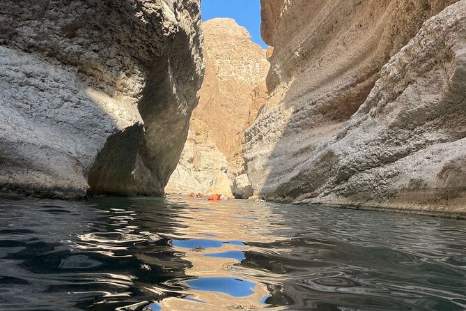 2 Days Private Wadi Shab Tour in Desert Safari - Sunrise, Bedouin hospitality, and a slower morning