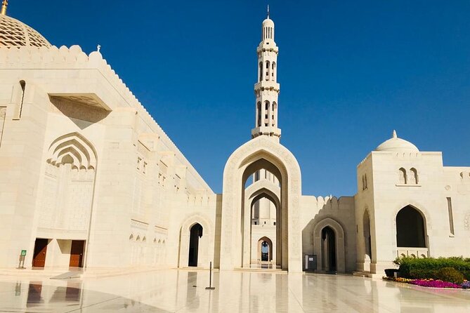 4 Days 3 Nights Package Oman Private Tour - What the $1,797.30 price buys you