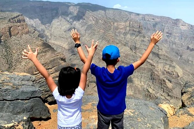 4-Days Private Jamila Sightseeing Tour - What the $1,400 price includes
