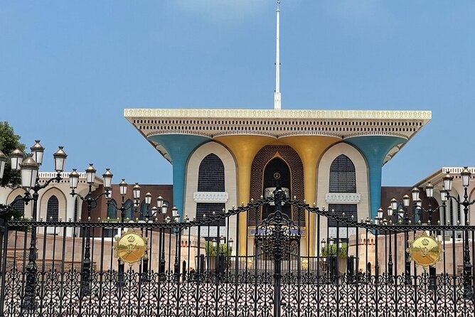 4-Hour Muscat City Tour Afternoon Till Evening - Qurum Beach and the Shatti Al-Qurm road