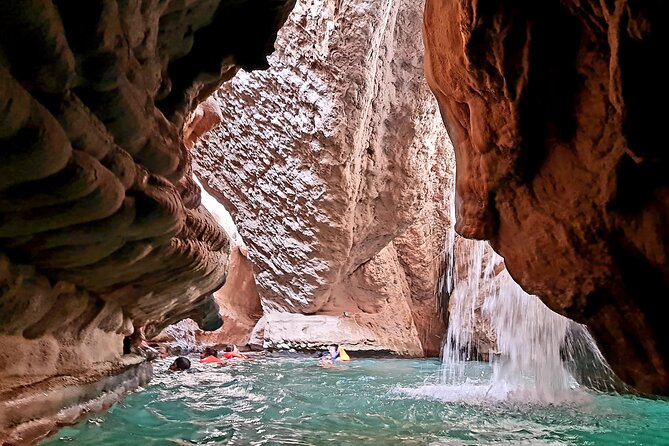 5 Days 4 Nights Oman Package Tour Mohammed - What the $1,762.25 price really covers