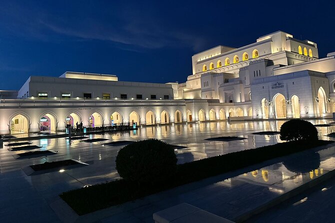 5 Days 6 Nights Private Tour in Oman - Misfat, Al Hamra, Bahla, and Jabreen Castle