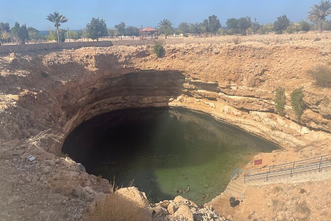 5-Days Private Oman Tour – Mountains, Deserts & Coastline - The Guide and Vehicle Make the Difference