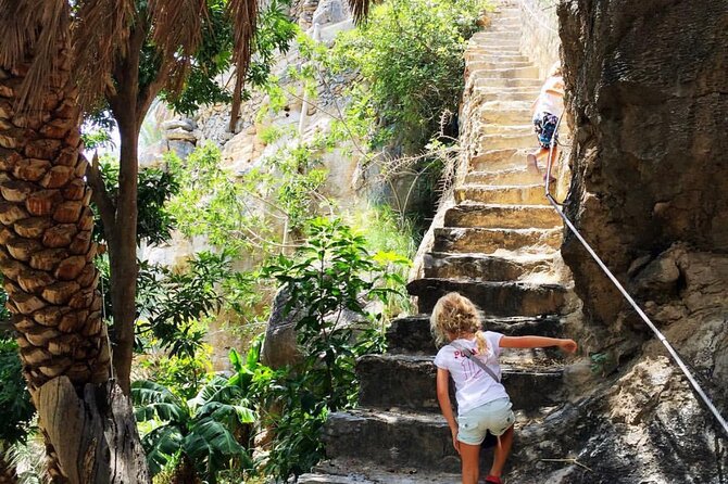 AL HAMRA & JEBEL SHAMS - Muscat, Oman - What to bring, and what to confirm