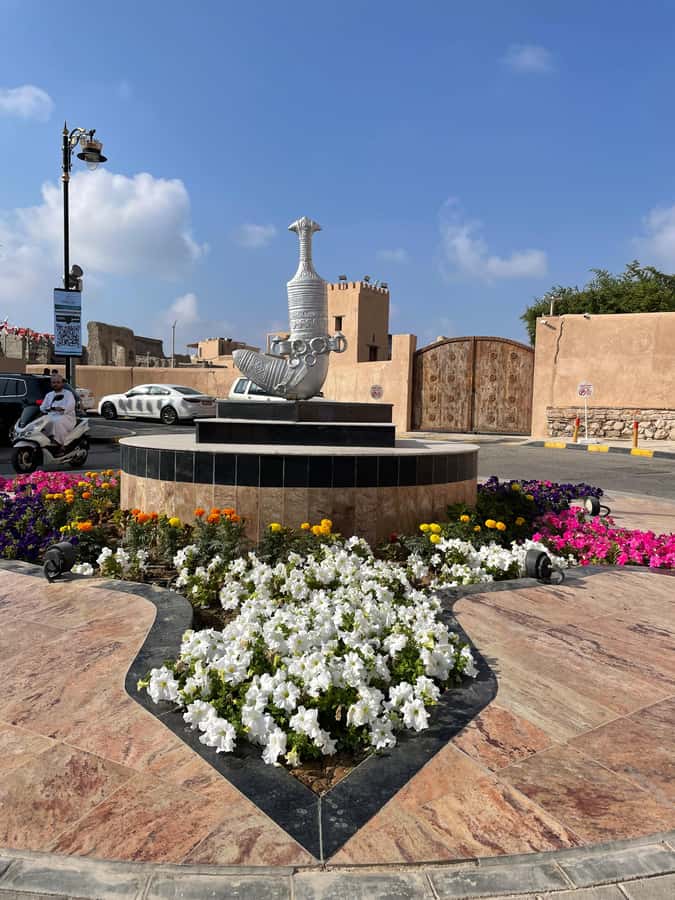AMOUAGE: Full Day Private Trip to Nizwa and Al Jabal Akhdar - Birkat Al Mouz and the old falaj system