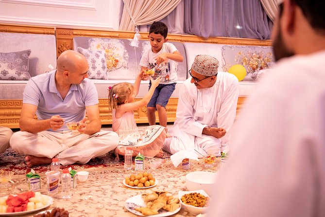 Authentic Omani Home Dining - The 7 pm pickup and drive into Muscat