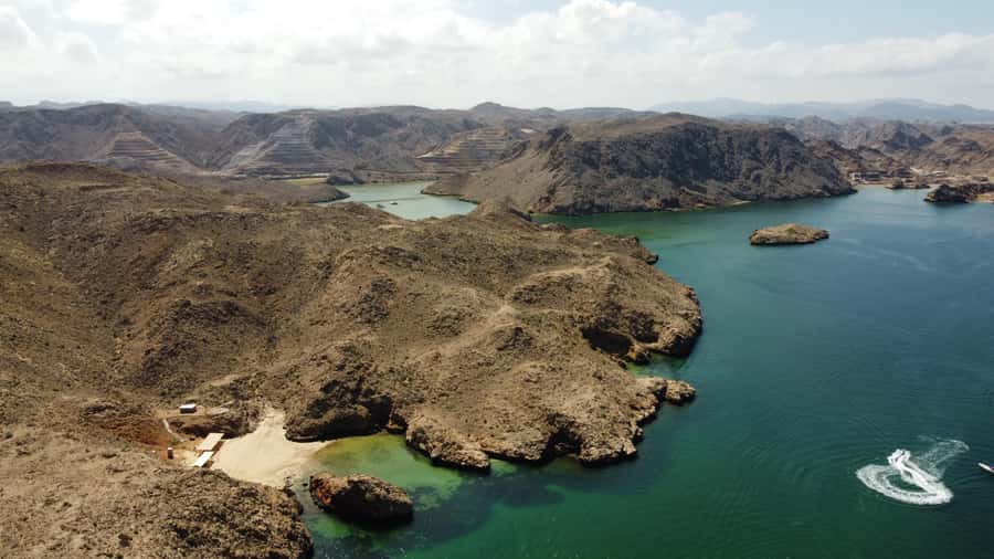 Bandar Al Khayran Jorney: Group Tour with Snorkeling - Leaving Marina Bandar Al Rowdha by speedboat