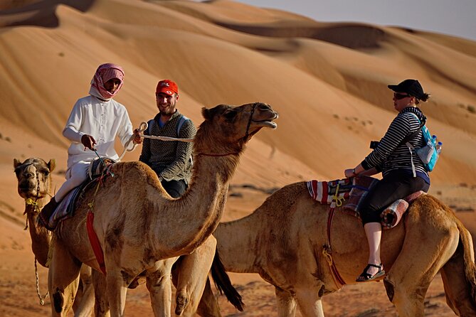 Bediyah: Camel Safari through the Wahiba Sands Desert - Coffee, dates, and Omani halwa