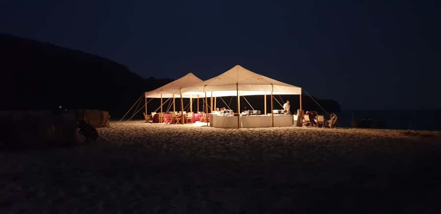 Camping to the Daymaniyat Islands with an overnight stay - Two snorkeling stops before camp