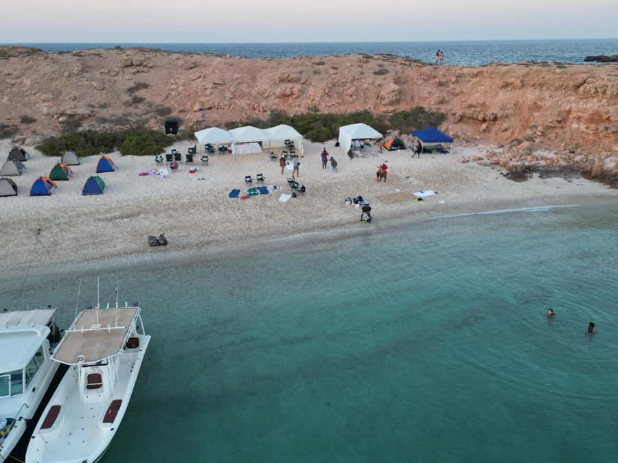 Camping to the Daymaniyat Islands with an overnight stay - What the $320 price really covers