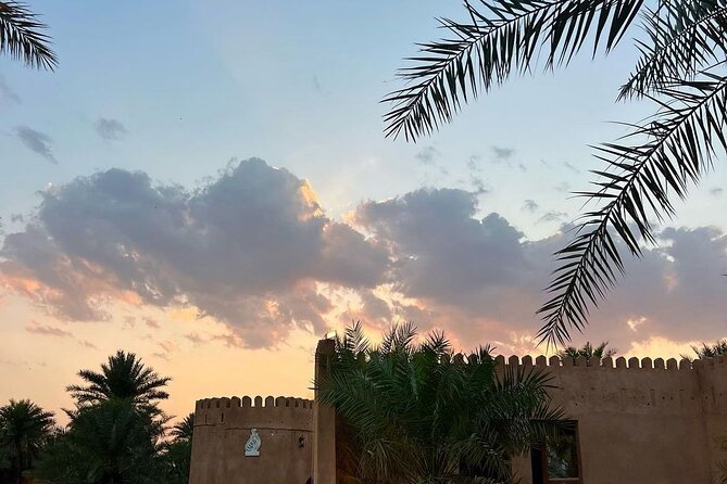 Day Tour to the Enchanting Forts of Nizwa - Nizwa Souq and the practical side of shopping