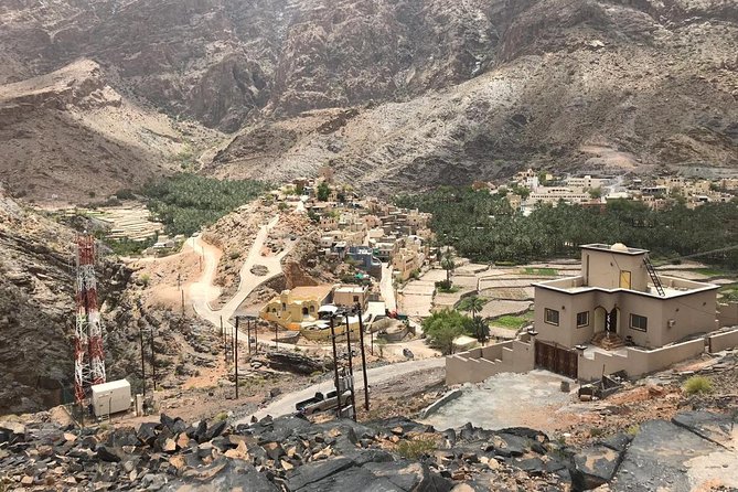 Day Trip to Wadi Bani Awf, Balad Sayt, Nakhal Fort & Hot Spring - Who should book this Oman mountain tour?