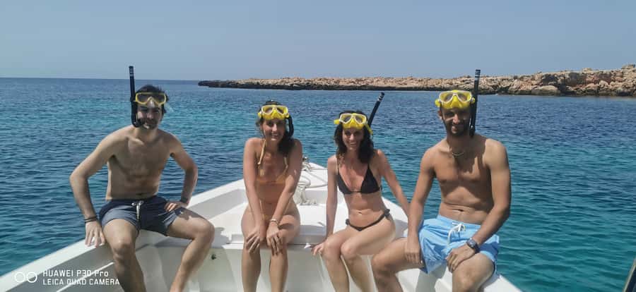 Daymaniyat Island: Snorkelling Tour with Tasty Lunch - Second site and beach time