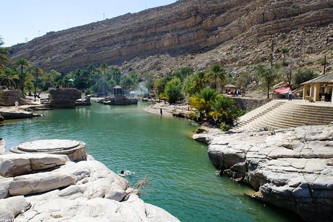 Desert Safari Sharing Tours - Guides, vehicles, and the shared-tour tradeoff