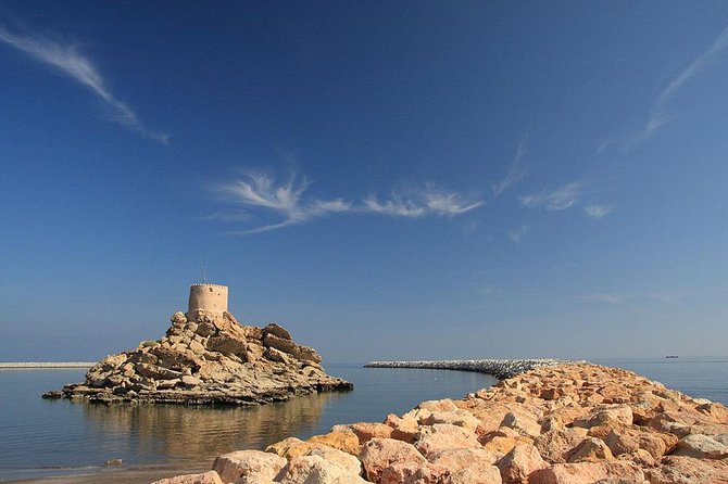 Discover the South and Wadi Shab from Muscat - Wadi Shab’s 45-minute walk to the pools