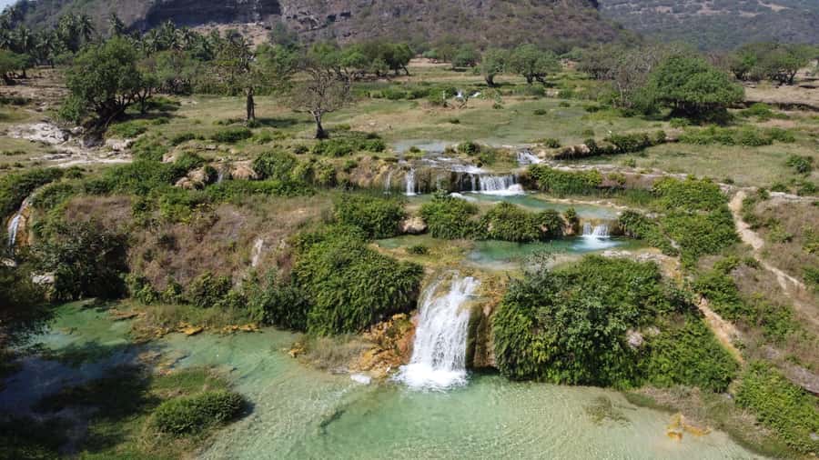 East Salalah Adventure: Nature, History, and Scenic Views - Lunch is flexible, but not included