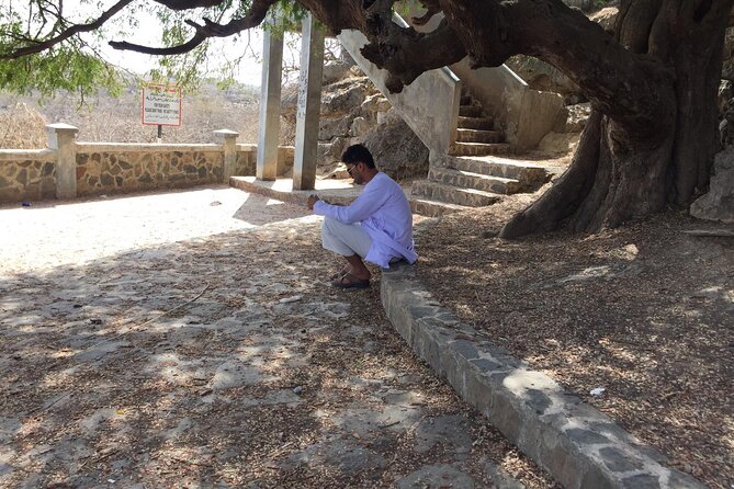 East Salalah Private Tour by VisitSalalah - Gravity Hill adds a curious roadside stop