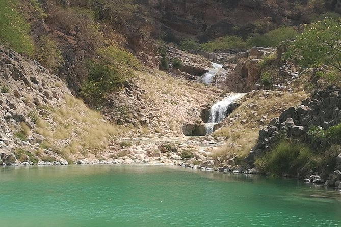 Enjoy a Full-Day Tour Uncovering East Salalah’s Hidden Gems - Tawi Attair drops 211 meters into the mountain
