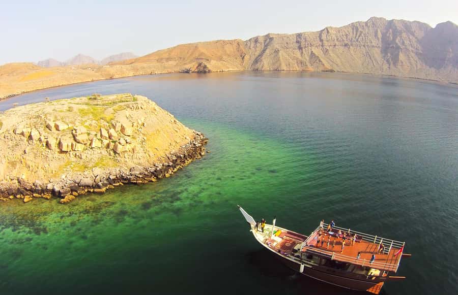 From Khasab: Fjords of Musandam Dhow Cruise & Buffet Lunch - Crew, Languages, and Pickup Advice