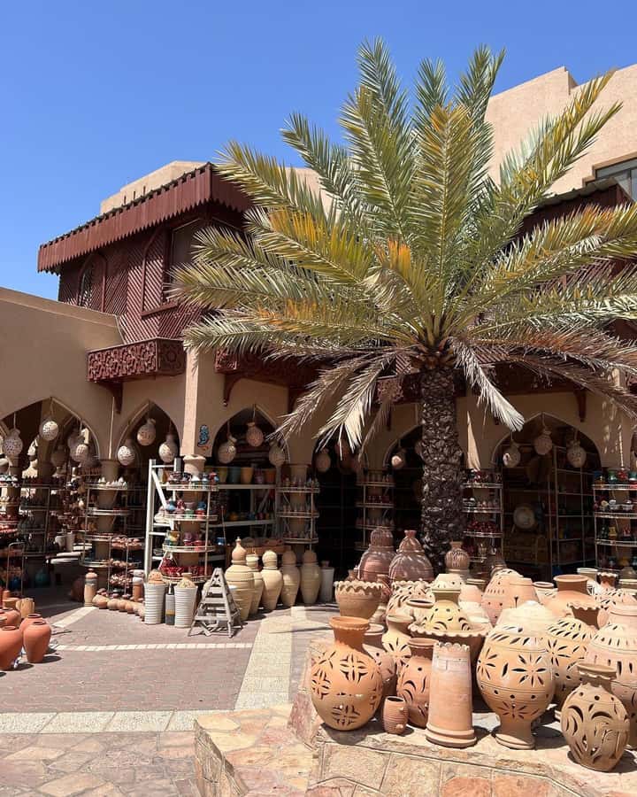 From Muscat: 3-Days Nizwa, Desert, Turtle, Wadi Shab - FAQ