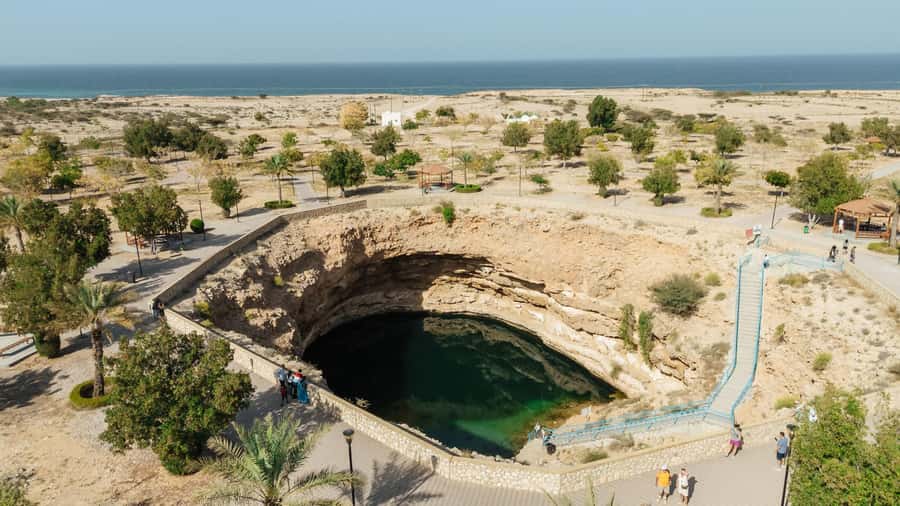 From Muscat: 6-Day Tour of City, Wadis, Desert & Mountains - Wadis bring water and shade to the route