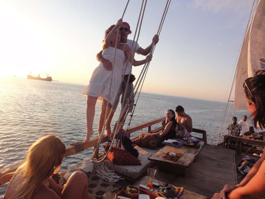 From Muscat: Dimaniyat Islands Snorkeling Tour - First snorkeling stop: the best chance for marine life