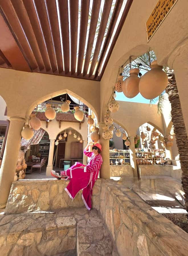 From Muscat: Full-Day to Nizwa-Misfat Al Abriyeen-Al Hamra - Nizwa Souq: dates, halwa, pottery, and market life
