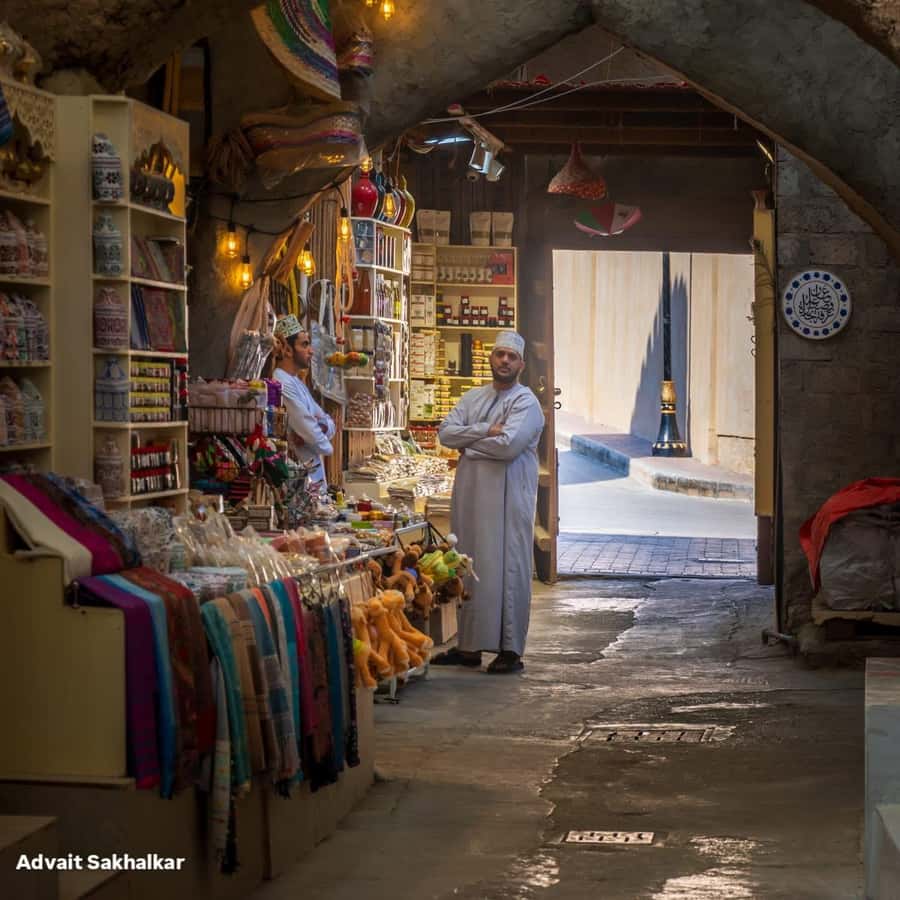 From Muscat: Full-Day to Nizwa-Misfat Al Abriyeen-Al Hamra - Practical advice for a smoother day