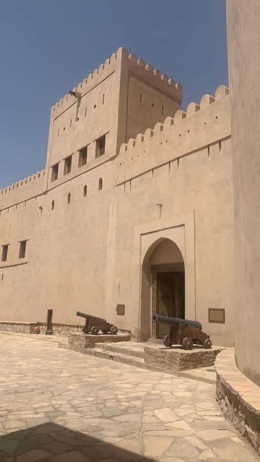 From Muscat: Private Nizwa and Jabel Akhdar-Shams with Lunch - Choosing Jabal Shams at about 3,100 meters