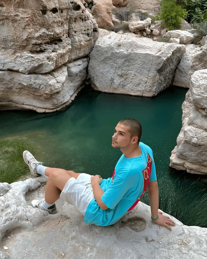From Muscat: Wadi Shab & Bimmah Sinkhole Full-Day Tour - What to pack and how to prepare