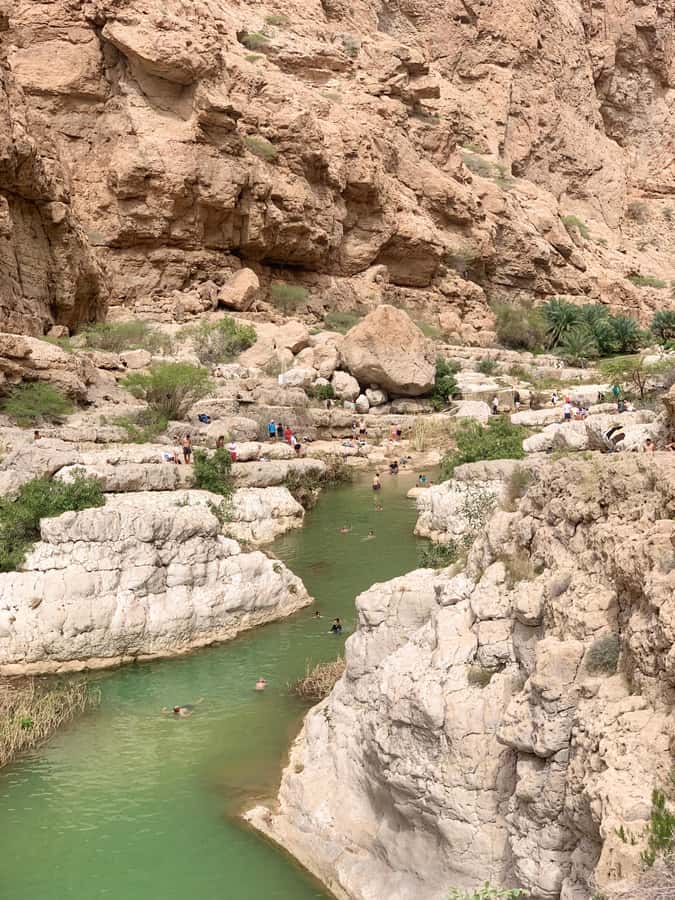 From Muscat: Wadi Shab & Sinkhole Private Tour & Free Lunch - What the private format is worth at $128