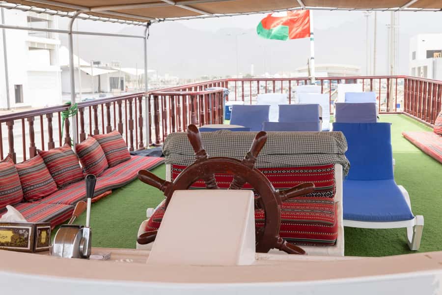 From UAE: Musandam Dibba Day Trip (Oman) - Lunch, drinks, and the practical comfort of the boat