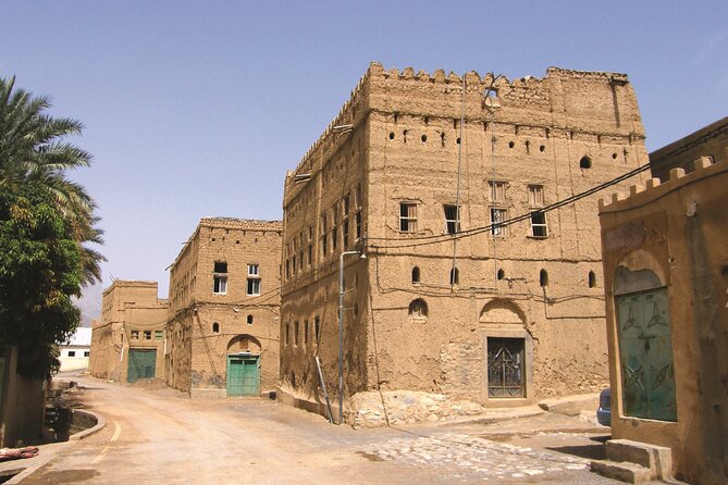 Full-Day Grand Canyon and Nizwa Tour by 4x4 - Wadi Ghul and the road to Jebel Shams