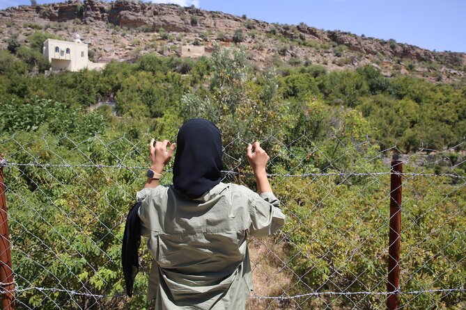 Full-Day Guided Tour to Jebel Akhdar - What the 8.5-hour schedule means