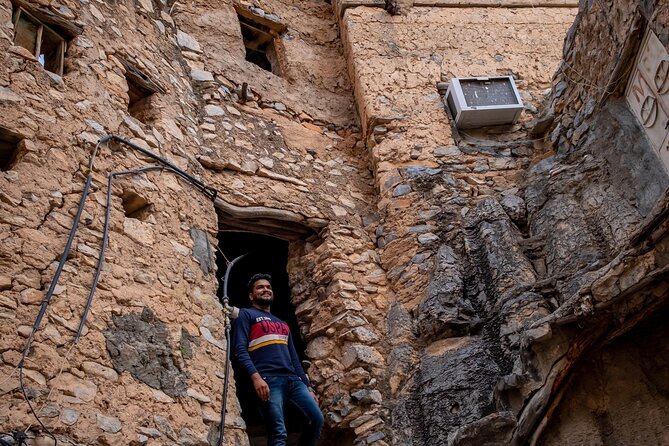 Full-day private tour- Nizwa and Jabal Akhdar - The guide makes the difference