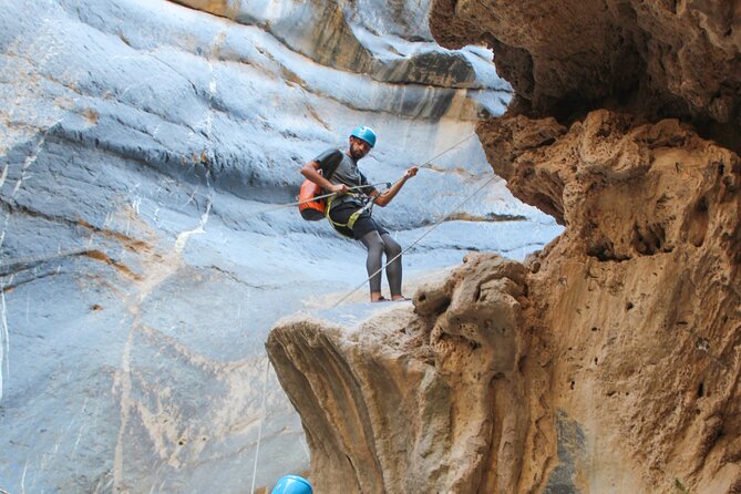 Full Day Private Tour to the Snake Canyon - What is included and what the price means