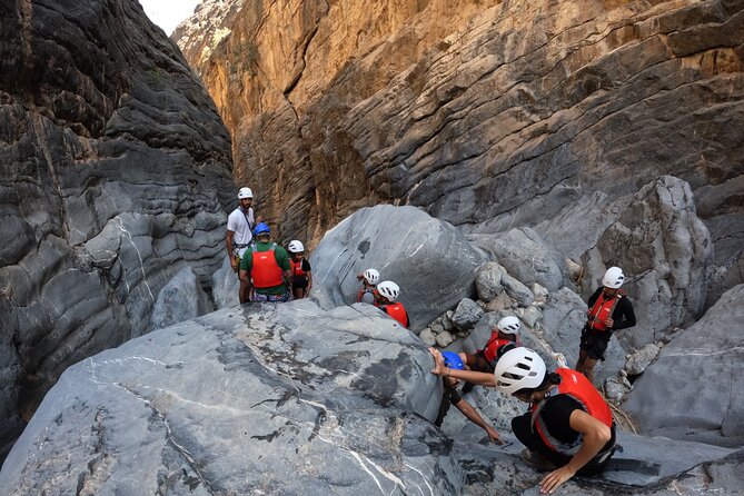 Full Day - Snake Canyon Adventure Tour in Jebel Shams region - Is $231.13 good value?