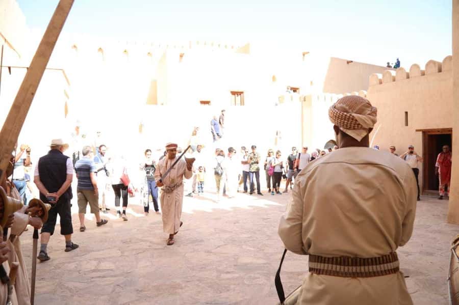 Full-Day Tour in Oman: Enchanting Forts of Nizwa and Jabreen - Who should book this Oman day tour?
