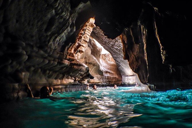 Full Day Wadi Shab And Bimah Sinkhole with Pick Up Included - Practical advice before you book