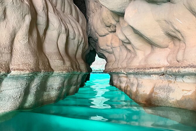 Full-Day Wadi Shab and Bimmah Sinkhole Tour - How active is the day?