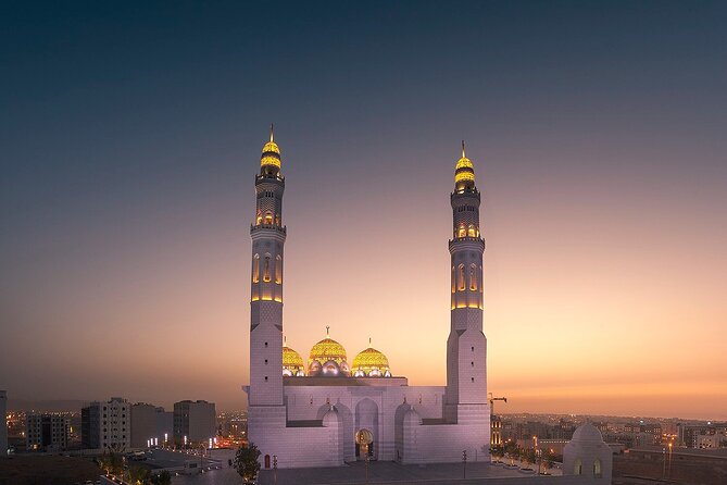 Half-Day Private Muscat City Tour 4 Hours - Qurum Beach: a quieter change of pace