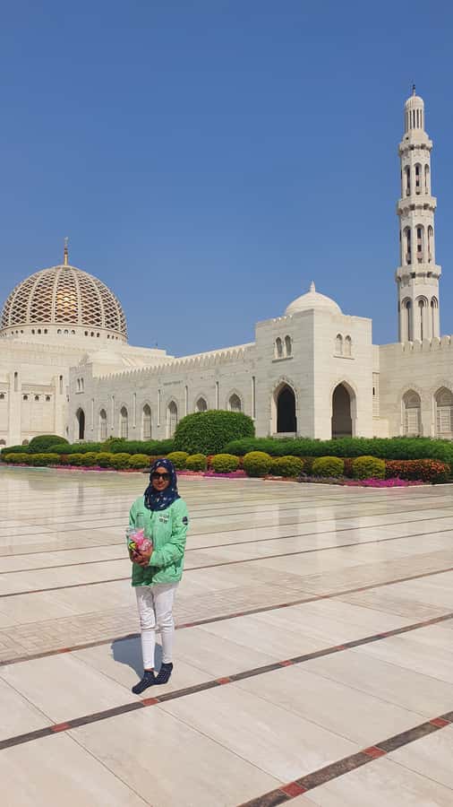 Highlights of Muscat city tour in private car with guide - Timing, closures, and practical planning