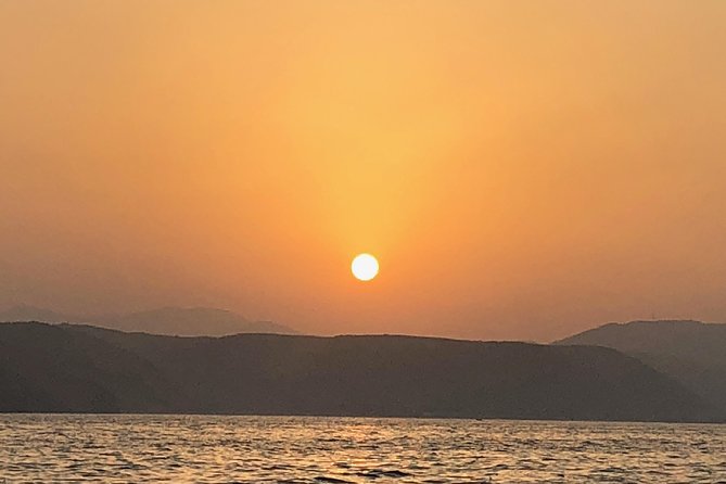 Historical Muscat Sunset Tour - Cemetery Bay and the old coastal setting