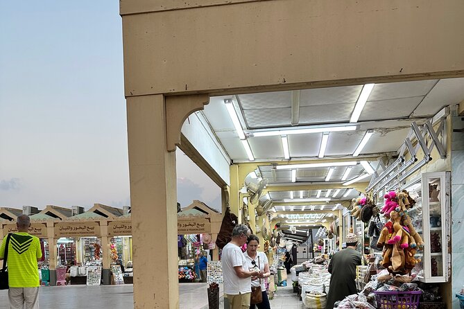 Historical Salalah City Tour - Fruit plantations and the coconut stop