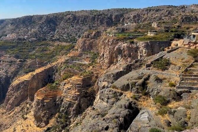 Jebel Akhdar Al Suwjara - Birkat Al Mouz Ruins - Private Full Day Tour - Al Suwjara, the village below the cliff