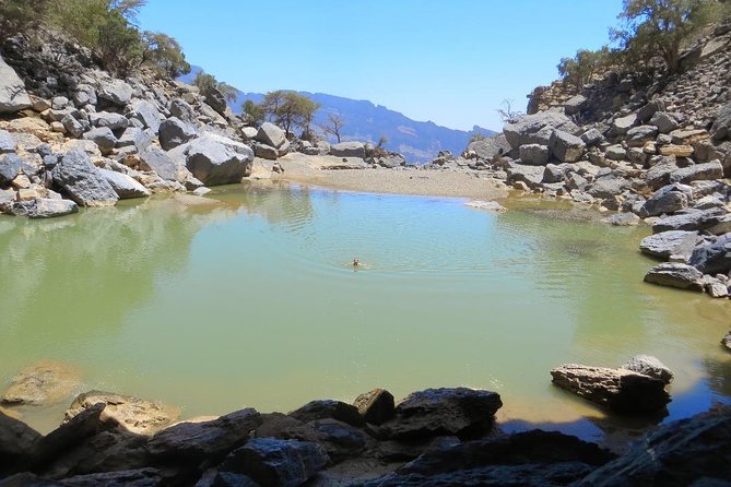 Jebel Shams, Balcony Walk & Al Hamra Village - A private day for up to four people