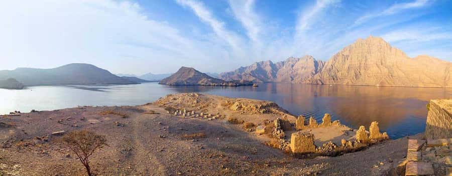 Khasab Musandam |Telegraph Island |Dhow Cruise | Dolphins - Who will enjoy this cruise most