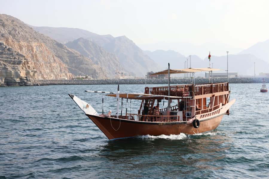 Khasab: Overnight Cruise on Traditional Dhow for 24 hours - Key points at a glance