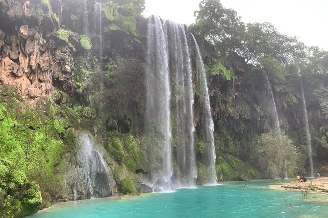 Mountain Safari Private Tour - The Roadside Gravity Point Near Salalah