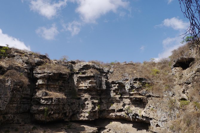 Mountain Tour - Darbat falls, Jebel Samhan, sinkholes, baobabs - Why this Dhofar route is worth your half-day
